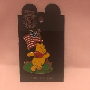 Disney Winnie the Pooh with flag pin